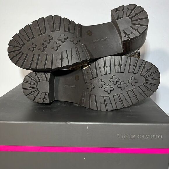 Vince Camuto Suede Leather Lace-Up Ankle Boots - Picture 7 of 7